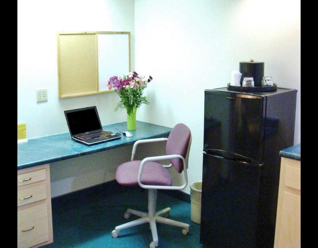 Americas Best Value Inn & Suites - Bluffton Удобства фото