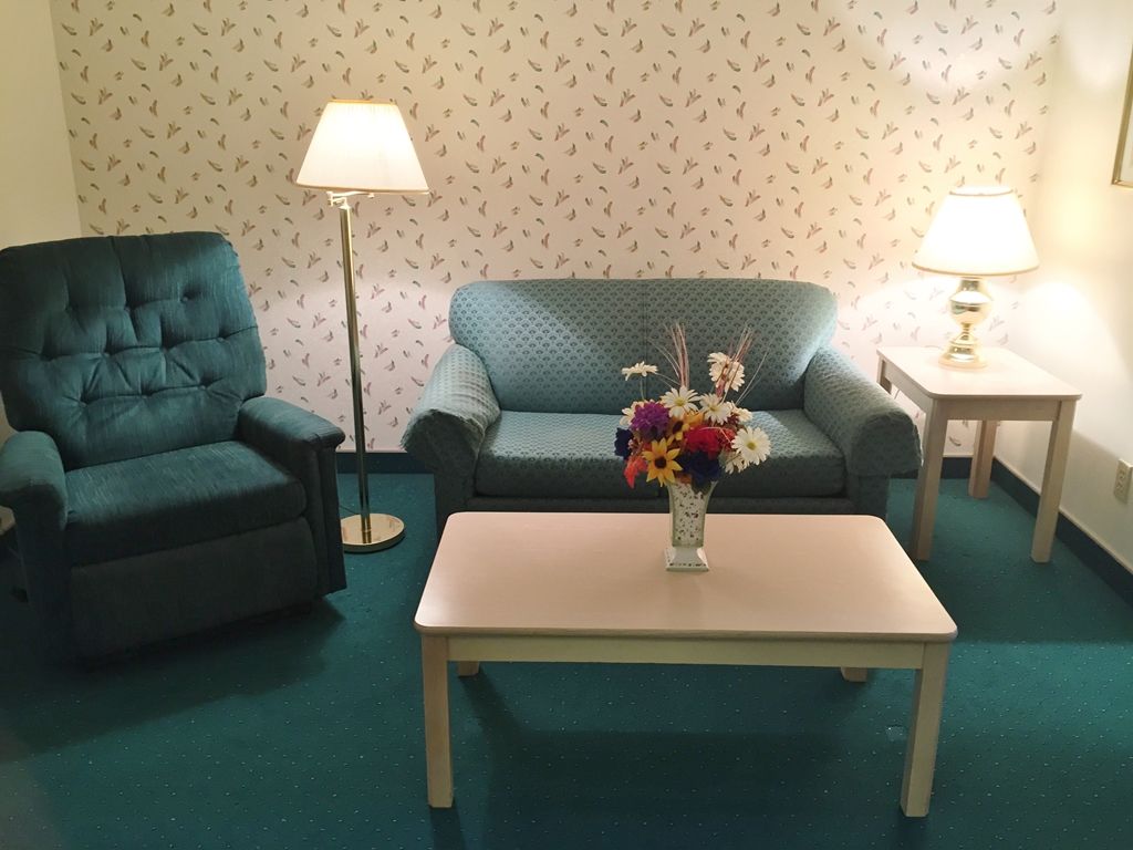 Americas Best Value Inn & Suites - Bluffton Номер фото