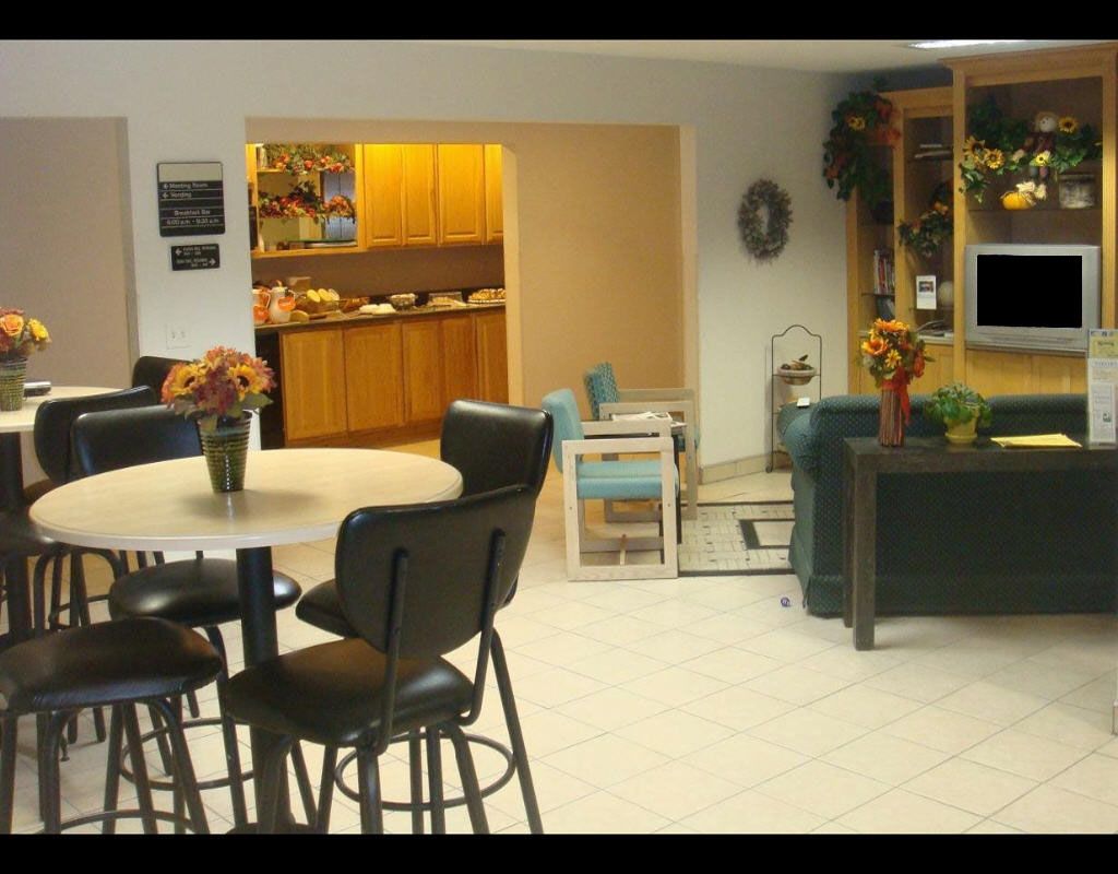 Americas Best Value Inn & Suites - Bluffton Интерьер фото