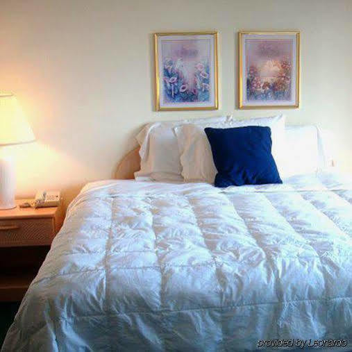 Americas Best Value Inn & Suites - Bluffton Номер фото